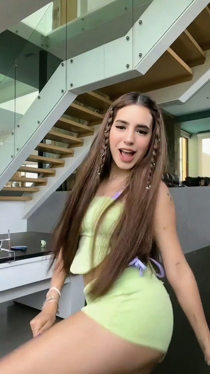 ::Asli:** viral wiwik 2026  +  Live